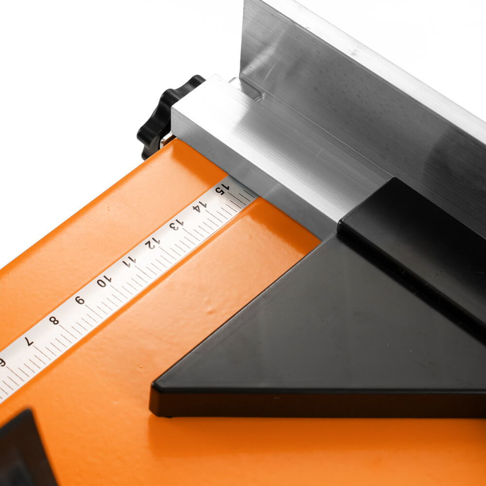 โต๊ะเลื่อยวงเดือน InnTech รุ่น TS-1600 8 นิ้ว 1,600 วัตต์